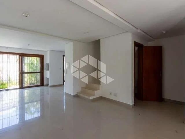 Casa / Sobrado para Venda em Porto Alegre/RS Guarujá 3 Quartos