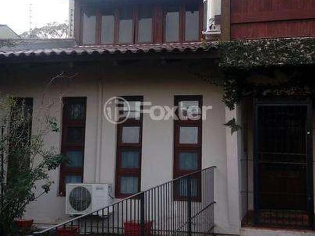 Casa / Sobrado para Venda em Porto Alegre/RS Guarujá 3 Quartos
