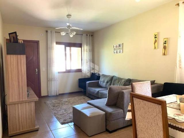 Casa / Sobrado para Venda em Porto Alegre/RS Guarujá 3 Quartos
