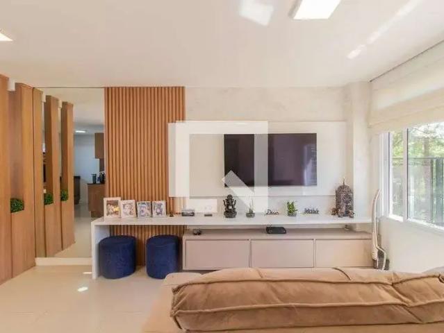 Casa / Sobrado para Venda em Porto Alegre/RS Guarujá 3 Quartos