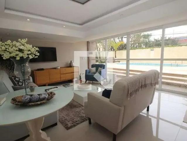 Casa / Sobrado para Venda em Porto Alegre/RS Guarujá 3 Quartos
