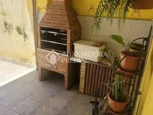 Casa / Sobrado para Venda em Porto Alegre/RS Higienópolis 3 Quartos