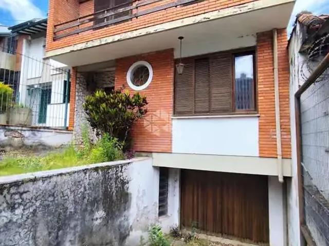 Casa / Sobrado para Venda em Porto Alegre/RS Higienópolis 3 Quartos