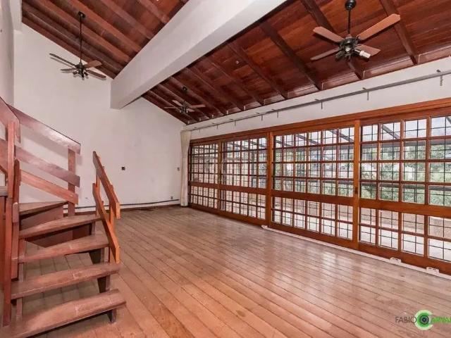 Casa / Sobrado para Venda em Porto Alegre/RS Higienópolis 4 Quartos