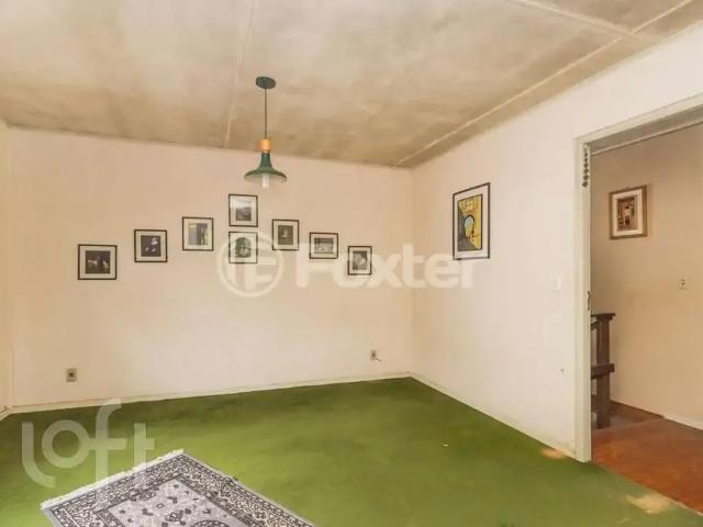 Casa / Sobrado para Venda em Porto Alegre/RS Higienópolis 5 Quartos