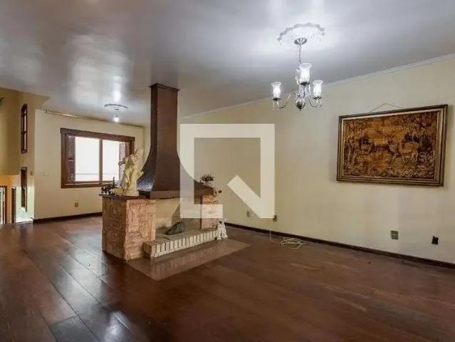 Casa / Sobrado para Venda em Porto Alegre/RS Higienópolis 5 Quartos