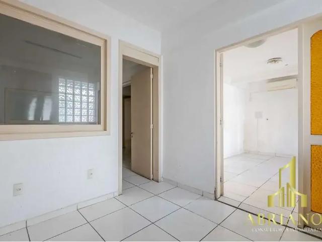 Casa / Sobrado para Venda em Porto Alegre/RS Higienópolis 6 Quartos