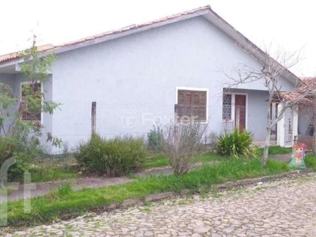 Casa / Sobrado para Venda em Porto Alegre/RS Hípica 3 Quartos