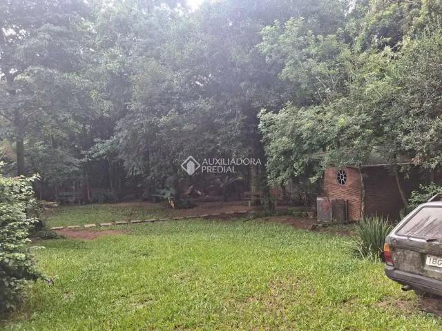 Casa / Sobrado para Venda em Porto Alegre/RS Hípica 3 Quartos
