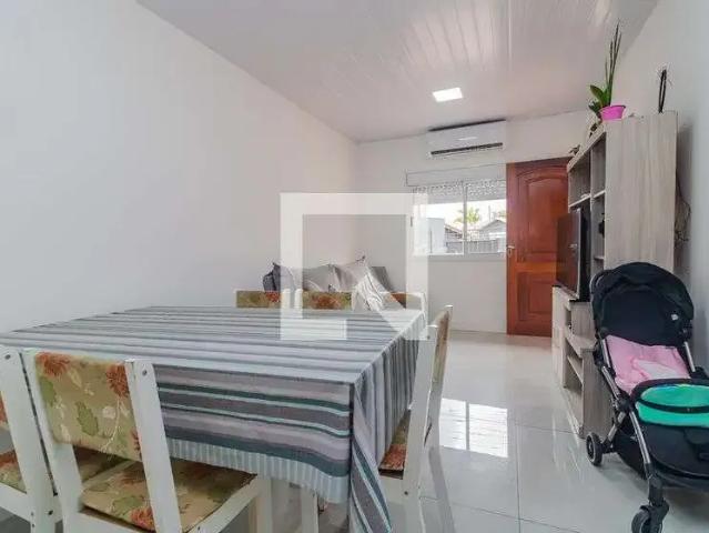 Casa / Sobrado para Venda em Porto Alegre/RS Hípica 3 Quartos