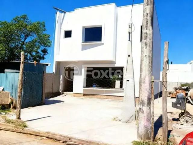 Casa / Sobrado para Venda em Porto Alegre/RS Hípica 3 Quartos