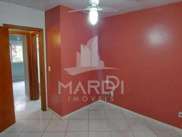 Casa / Sobrado para Venda em Porto Alegre/RS Hípica 3 Quartos