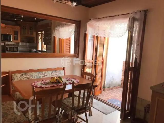 Casa / Sobrado para Venda em Porto Alegre/RS Hípica 1 Quartos