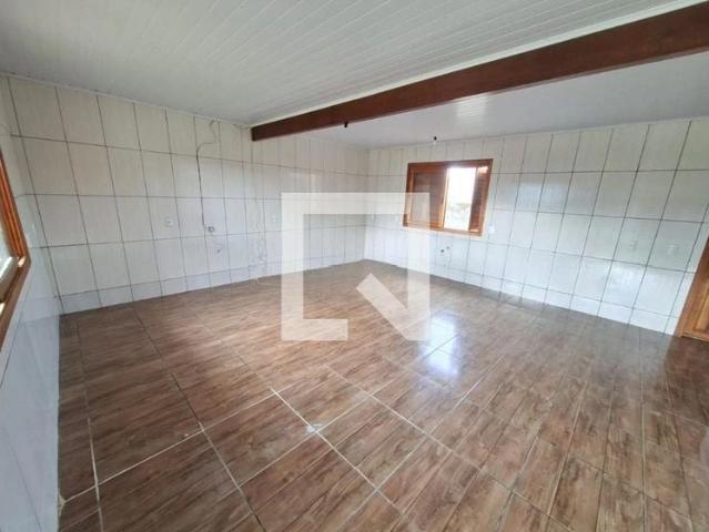 Casa / Sobrado para Venda em Porto Alegre/RS Hípica 2 Quartos