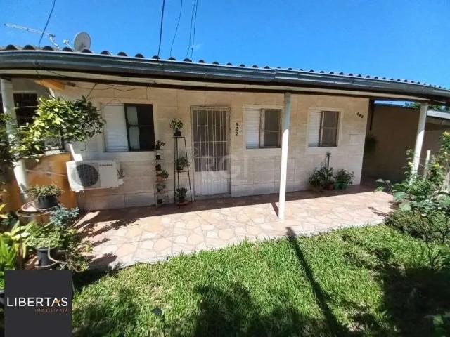 Casa / Sobrado para Venda em Porto Alegre/RS Hípica 2 Quartos