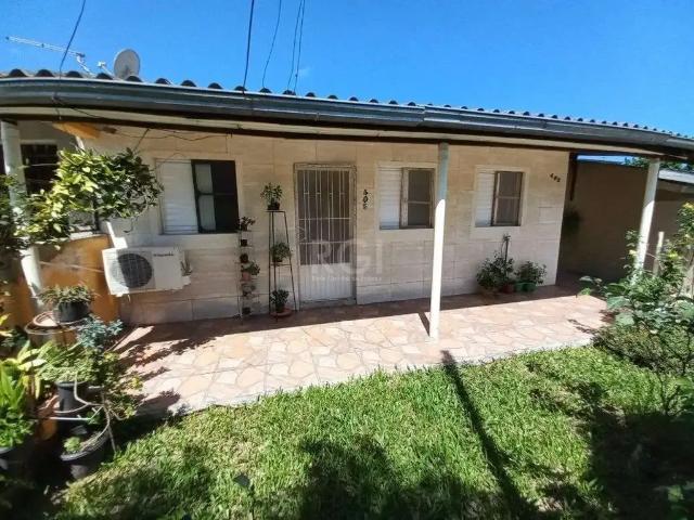 Casa / Sobrado para Venda em Porto Alegre/RS Hípica 2 Quartos