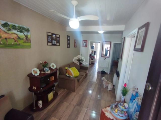 Casa / Sobrado para Venda em Porto Alegre/RS Hípica 2 Quartos
