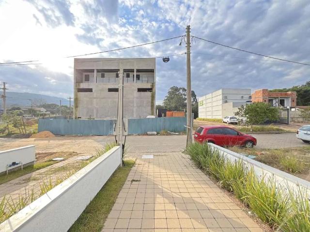 Casa / Sobrado para Venda em Porto Alegre/RS Hípica 2 Quartos