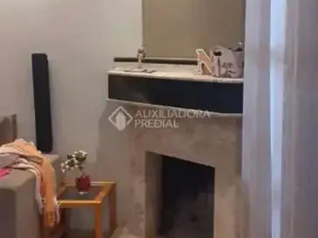 Casa / Sobrado para Venda em Porto Alegre/RS Hípica 2 Quartos