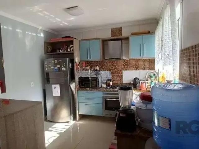 Casa / Sobrado para Venda em Porto Alegre/RS Hípica 2 Quartos