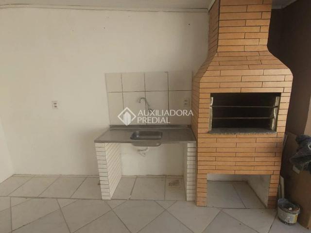 Casa / Sobrado para Venda em Porto Alegre/RS Hípica 2 Quartos