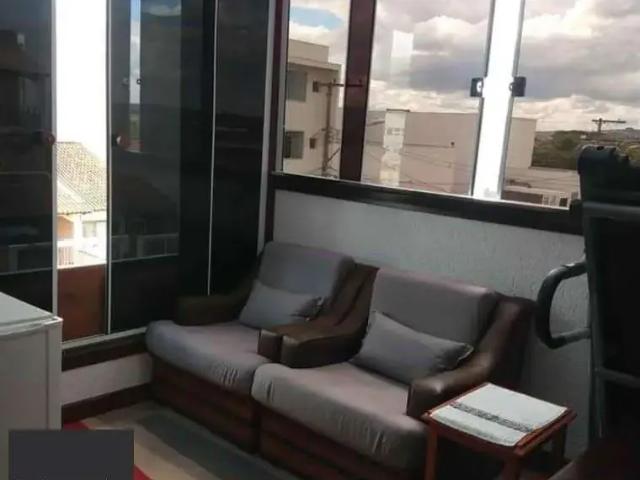Casa / Sobrado para Venda em Porto Alegre/RS Hípica 4 Quartos