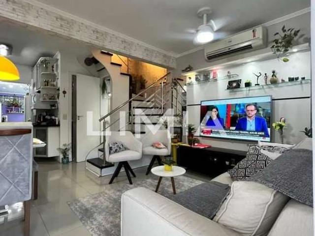 Casa / Sobrado para Venda em Porto Alegre/RS Humaitá 3 Quartos