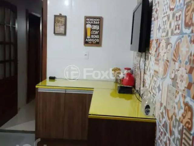 Casa / Sobrado para Venda em Porto Alegre/RS Humaitá 3 Quartos