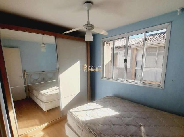Casa / Sobrado para Venda em Porto Alegre/RS Humaitá 3 Quartos