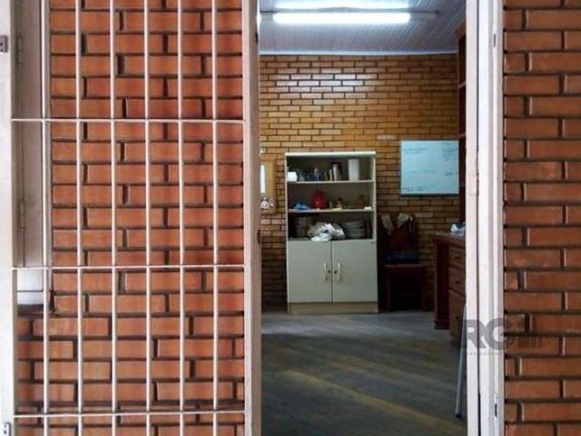 Casa / Sobrado para Venda em Porto Alegre/RS Independência 1 Quartos