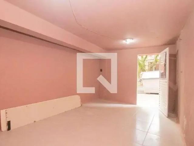 Casa / Sobrado para Venda em Porto Alegre/RS Independência 4 Quartos