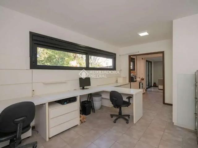 Casa / Sobrado para Venda em Porto Alegre/RS Ipanema 1 Quartos