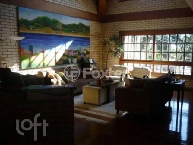 Casa / Sobrado para Venda em Porto Alegre/RS Ipanema 3 Quartos