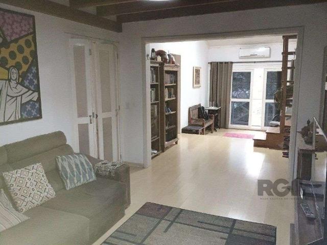 Casa / Sobrado para Venda em Porto Alegre/RS Ipanema 3 Quartos