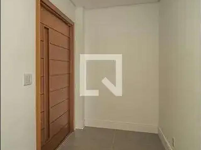 Casa / Sobrado para Venda em Porto Alegre/RS Ipanema 3 Quartos