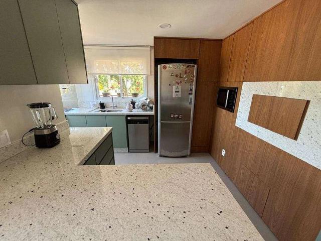 Casa / Sobrado para Venda em Porto Alegre/RS Ipanema 3 Quartos