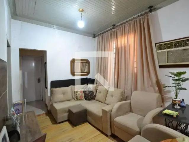 Casa / Sobrado para Venda em Porto Alegre/RS Ipanema 3 Quartos