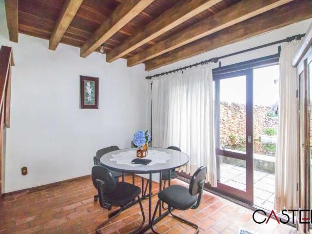 Casa / Sobrado para Venda em Porto Alegre/RS Ipanema 3 Quartos