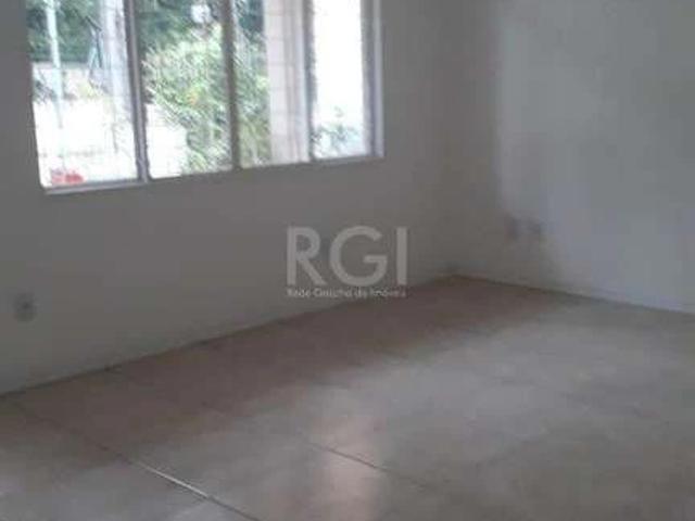 Casa / Sobrado para Venda em Porto Alegre/RS Ipanema 3 Quartos