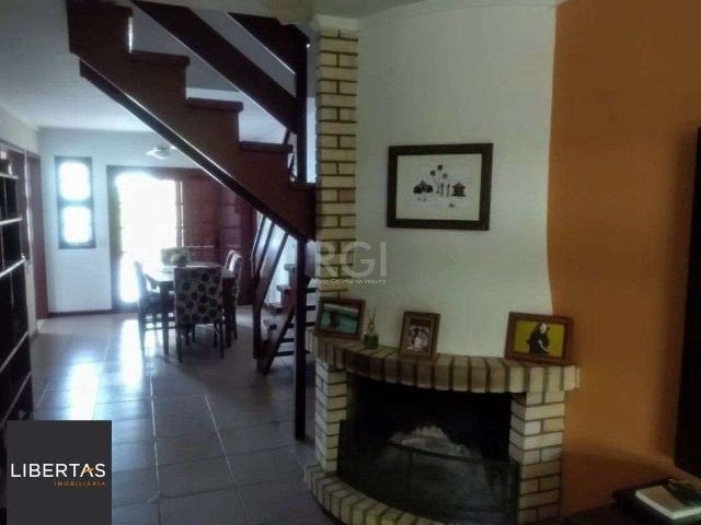 Casa / Sobrado para Venda em Porto Alegre/RS Ipanema 3 Quartos