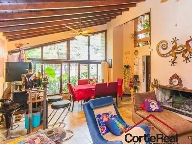 Casa / Sobrado para Venda em Porto Alegre/RS Ipanema 3 Quartos