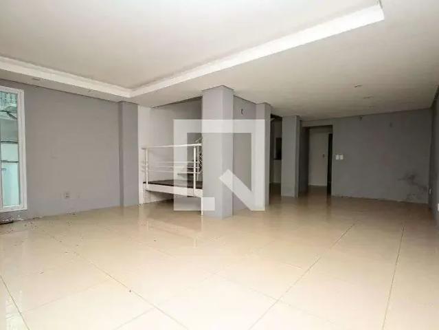 Casa / Sobrado para Venda em Porto Alegre/RS Ipanema 3 Quartos