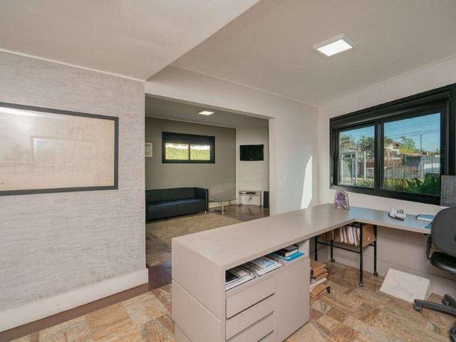 Casa / Sobrado para Venda em Porto Alegre/RS Ipanema 3 Quartos
