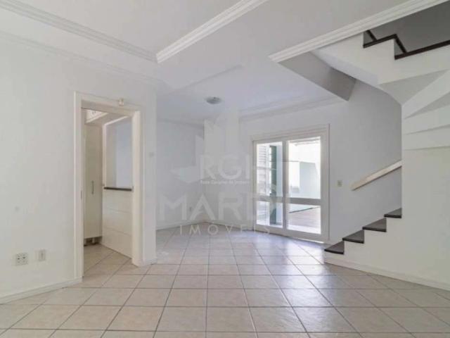 Casa / Sobrado para Venda em Porto Alegre/RS Ipanema 3 Quartos