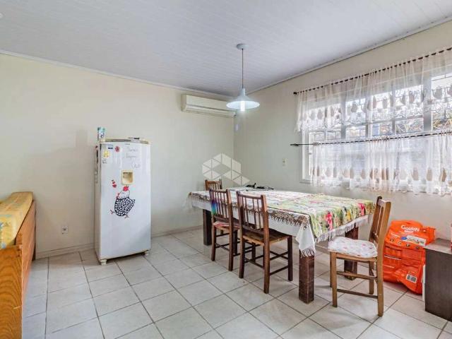 Casa / Sobrado para Venda em Porto Alegre/RS Ipanema 3 Quartos