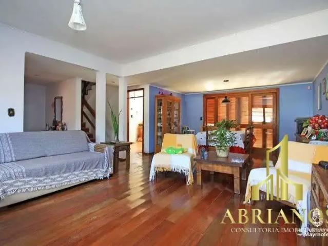 Casa / Sobrado para Venda em Porto Alegre/RS Ipanema 3 Quartos