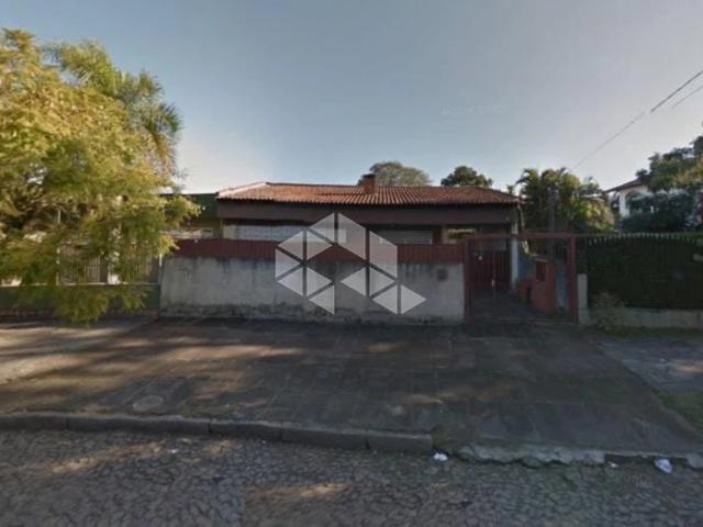Casa / Sobrado para Venda em Porto Alegre/RS Ipanema 4 Quartos