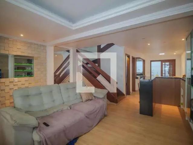 Casa / Sobrado para Venda em Porto Alegre/RS Ipanema 4 Quartos