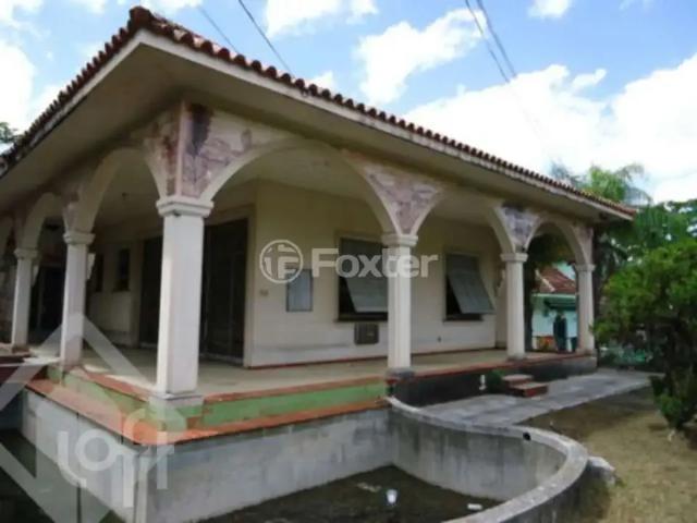 Casa / Sobrado para Venda em Porto Alegre/RS Ipanema 4 Quartos