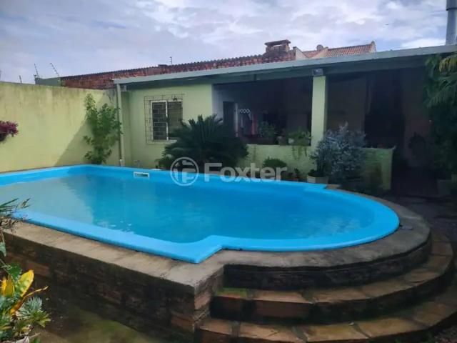 Casa / Sobrado para Venda em Porto Alegre/RS Ipanema 4 Quartos